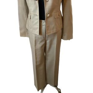Ann Taylor Suit Pants Size 4P tan color